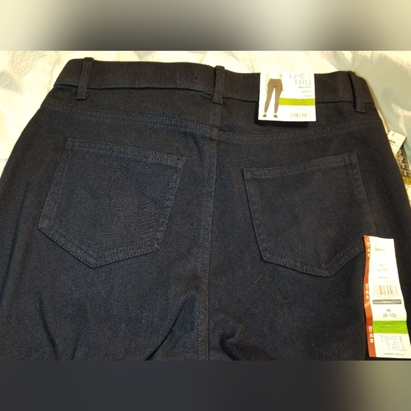 NWT 15% SPANDEX JEGGINGS IN DARK BLUE WASH BACK POCKETS HIGH QUALITY STRETCH - Picture 9 of 12